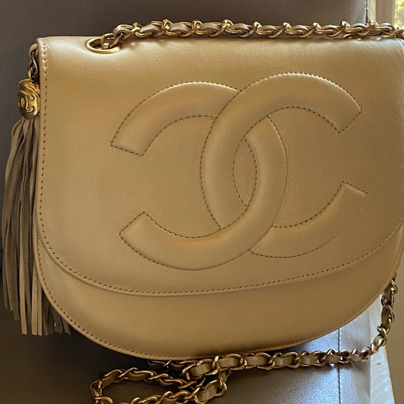 Timeless CC Chanel Vintage CoCo Curve - Picture 4 of 14